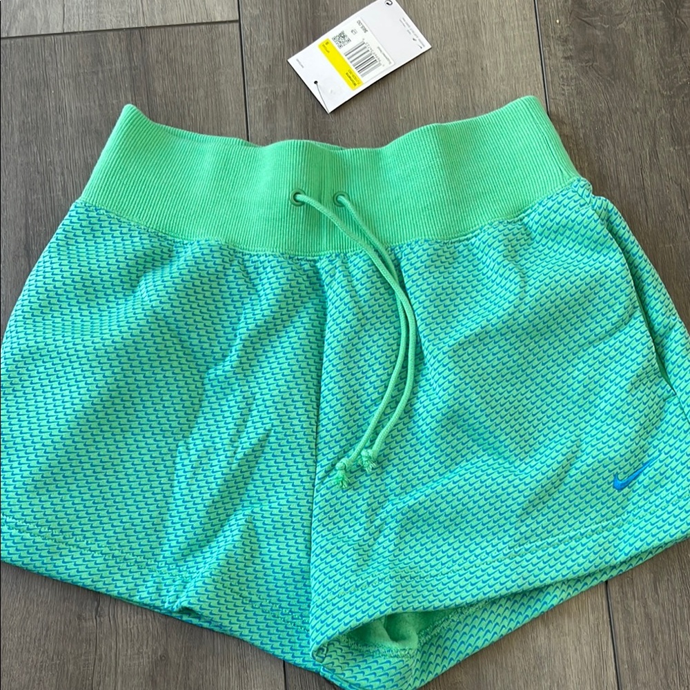 NWT Nike Shorts. Size small